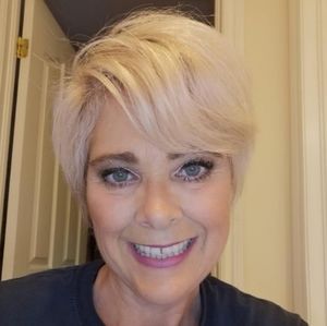 Meet your Posher, Anne